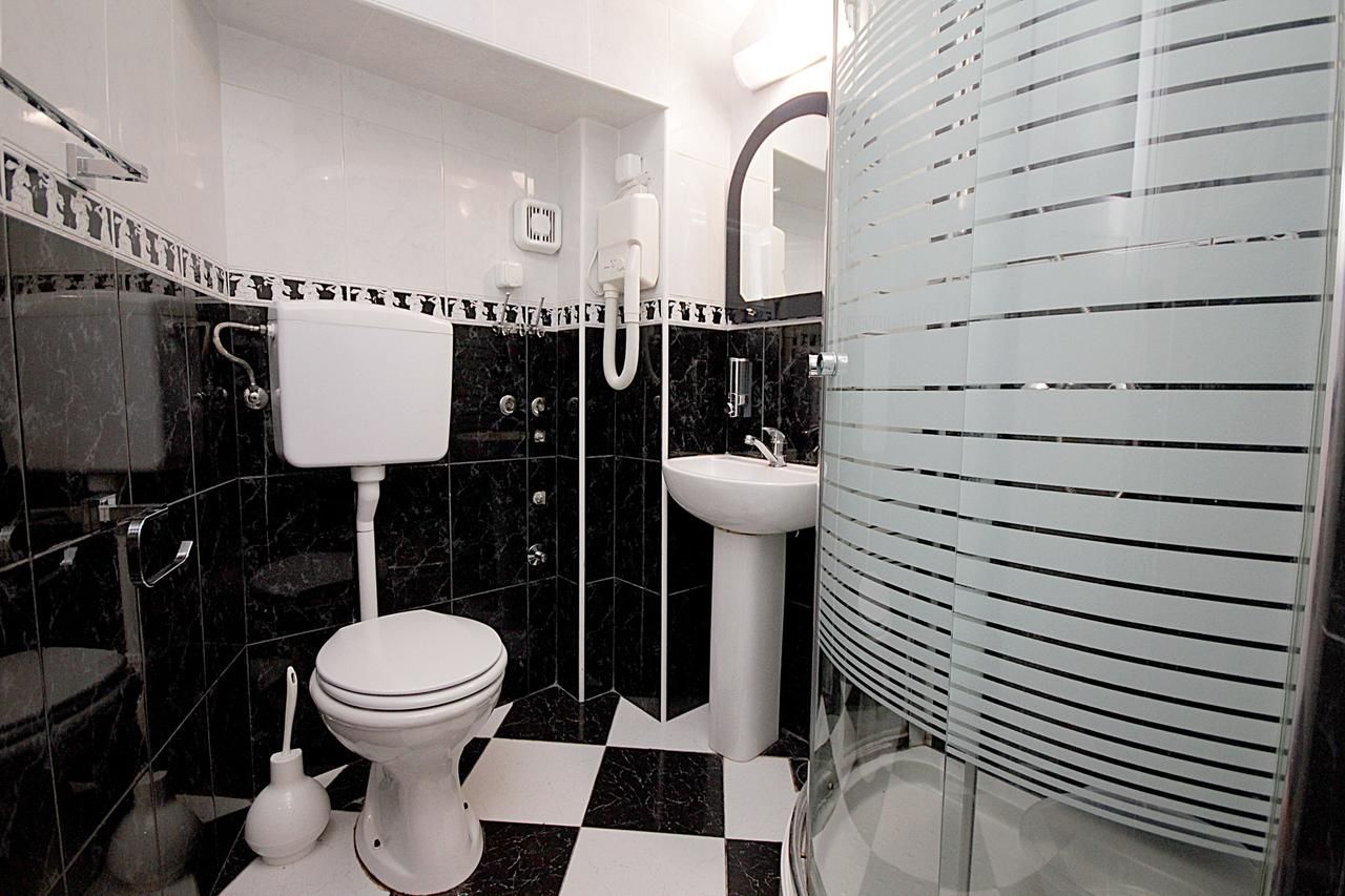 Апартаменты Apartments Kruna Jovanović Сутоморе-19