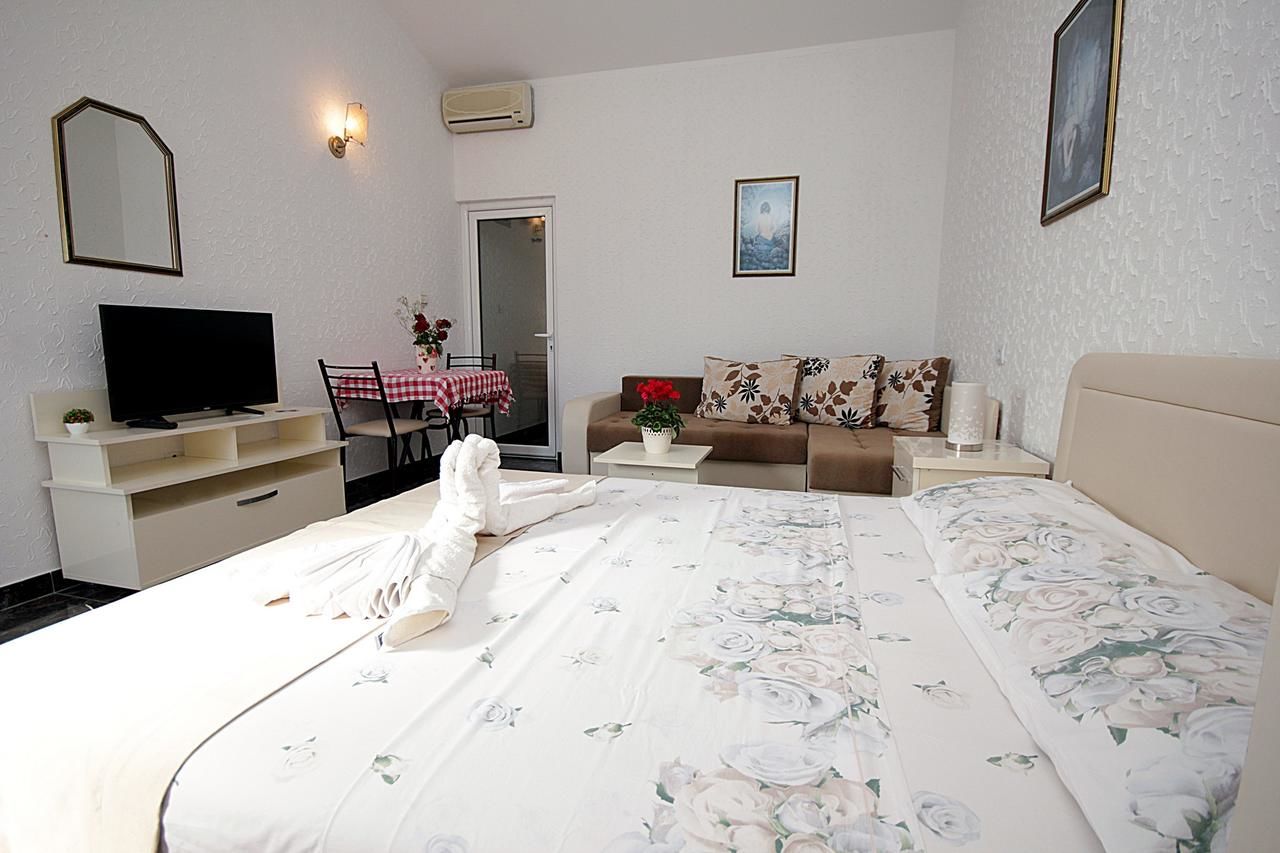 Апартаменты Apartments Kruna Jovanović Сутоморе-41