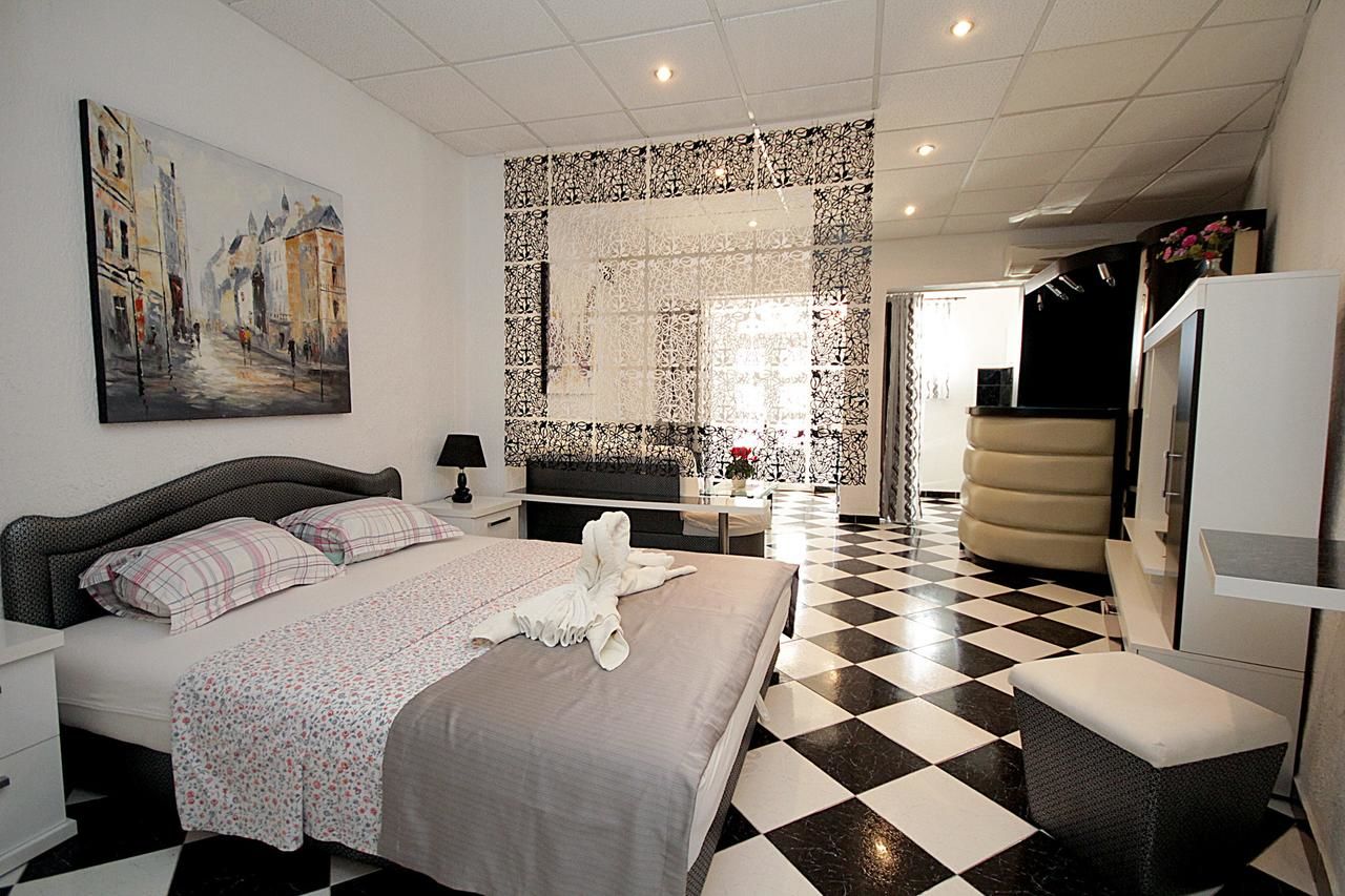Апартаменты Apartments Kruna Jovanović Сутоморе-8