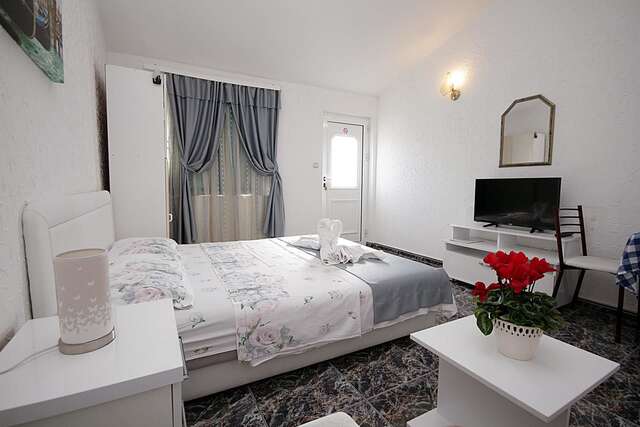 Апартаменты Apartments Kruna Jovanović Сутоморе-38